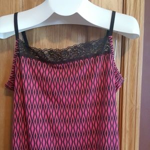 Fashion Bug Cammie sz large red in color